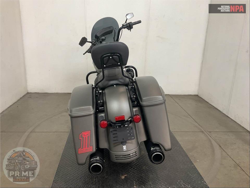2018 Harley-Davidson FLHRXS ROAD KING SPECIAL — фото 4