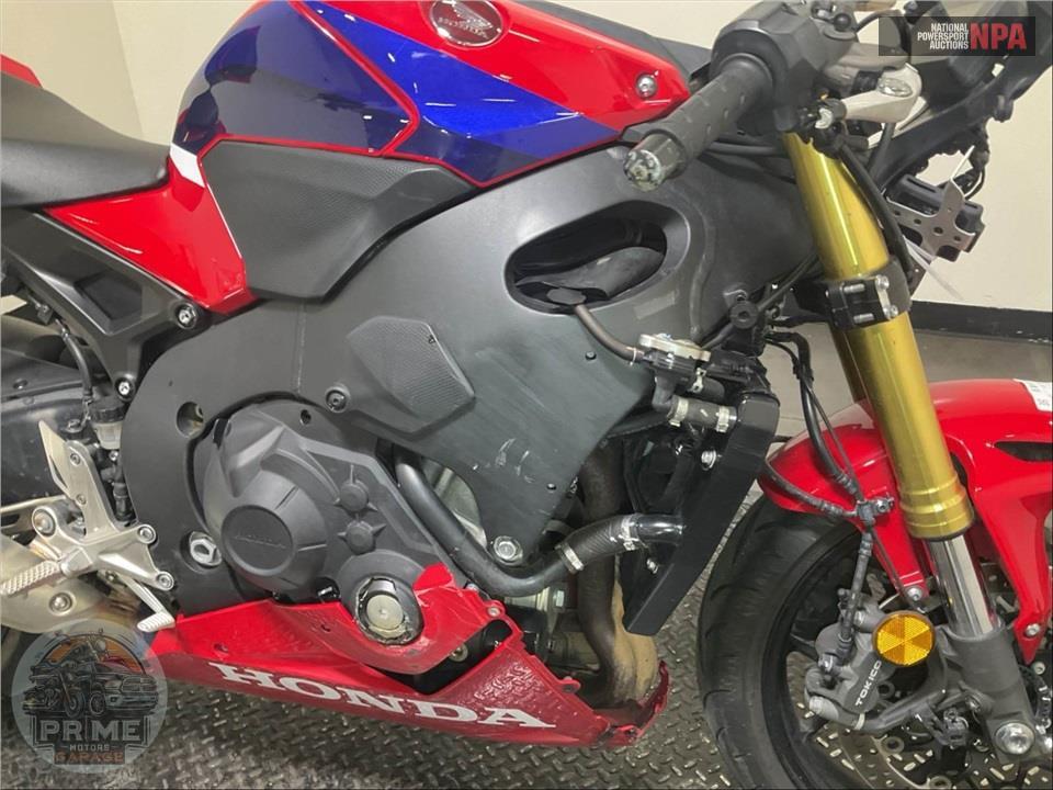 2023 Honda CBR1000RA (ABS) — фото 15