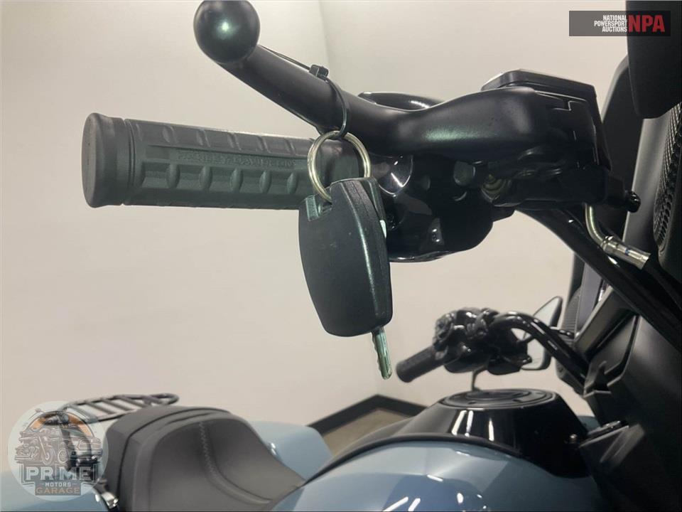 2024 Harley-Davidson FLHX STREET GLIDE — фото 12
