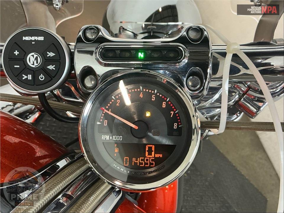 2014 Harley-Davidson FXSBSE CVO BREAKOUT — фото 5