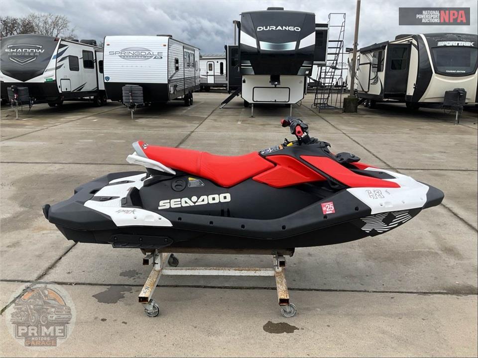 2024 Seadoo/Brp SPARK 3UP TRIXX — фото 1