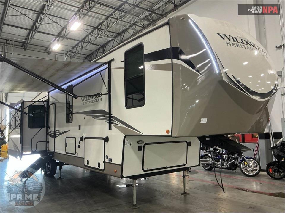 2022 Wildwood By Forest River M-369BL - HERITAGE GLEN FIFTH WHEEL SERIES — фото 1