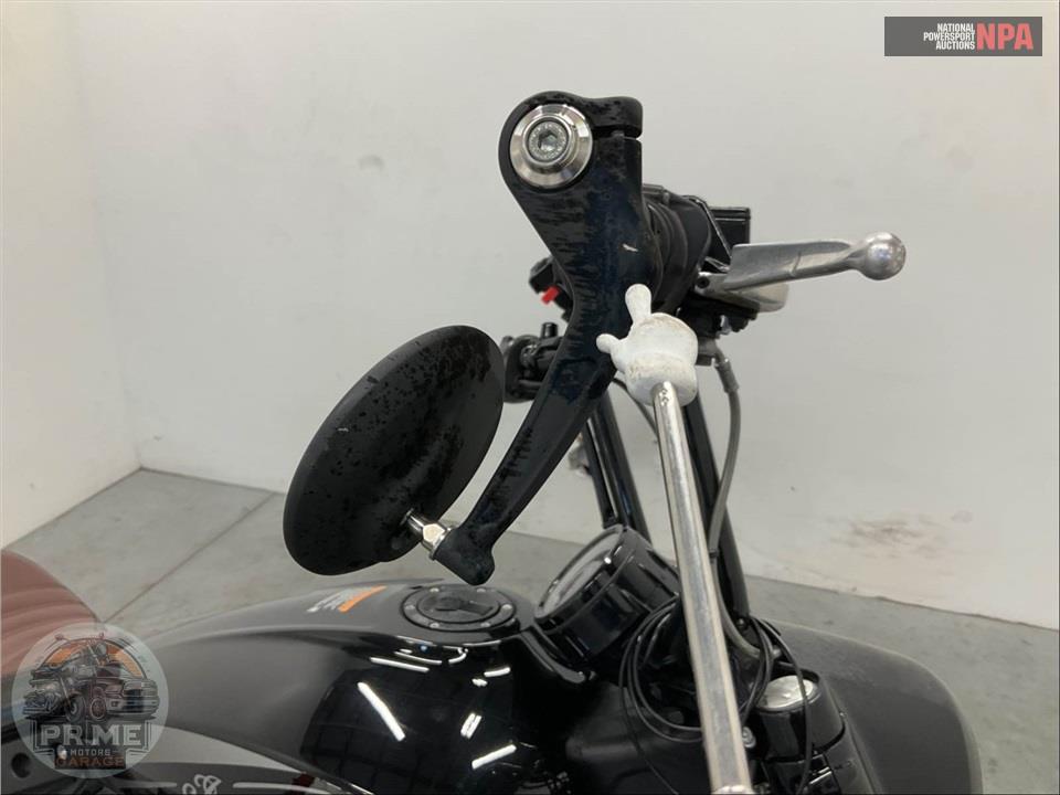 2020 Indian Motorcycle SCOUT BOBBER TWENTY ABS (THUNDER BLACK) — фото 21