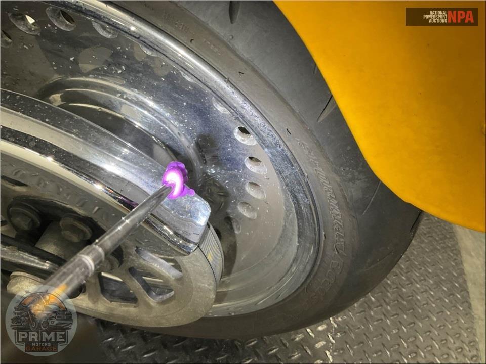 2011 Harley-Davidson FLSTF FAT BOY — фото 24