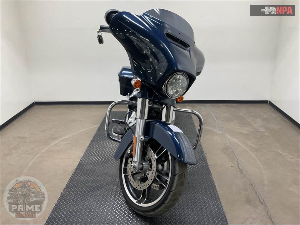 2016 Harley-Davidson FLHXS STREET GLIDE SPECIAL — фото 2