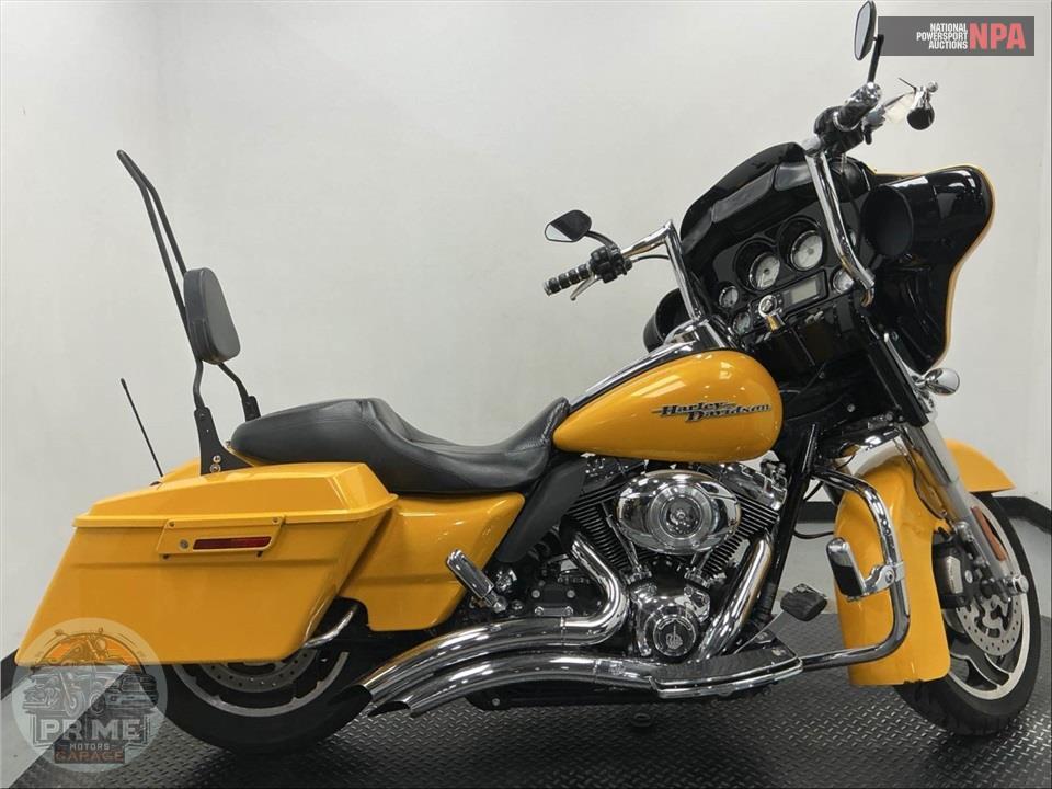 2011 Harley-Davidson FLHX-103 STREET GLIDE — фото 1