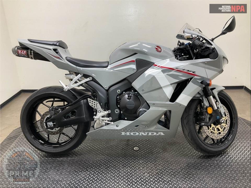 2026 Honda CBR600RR — фото 1