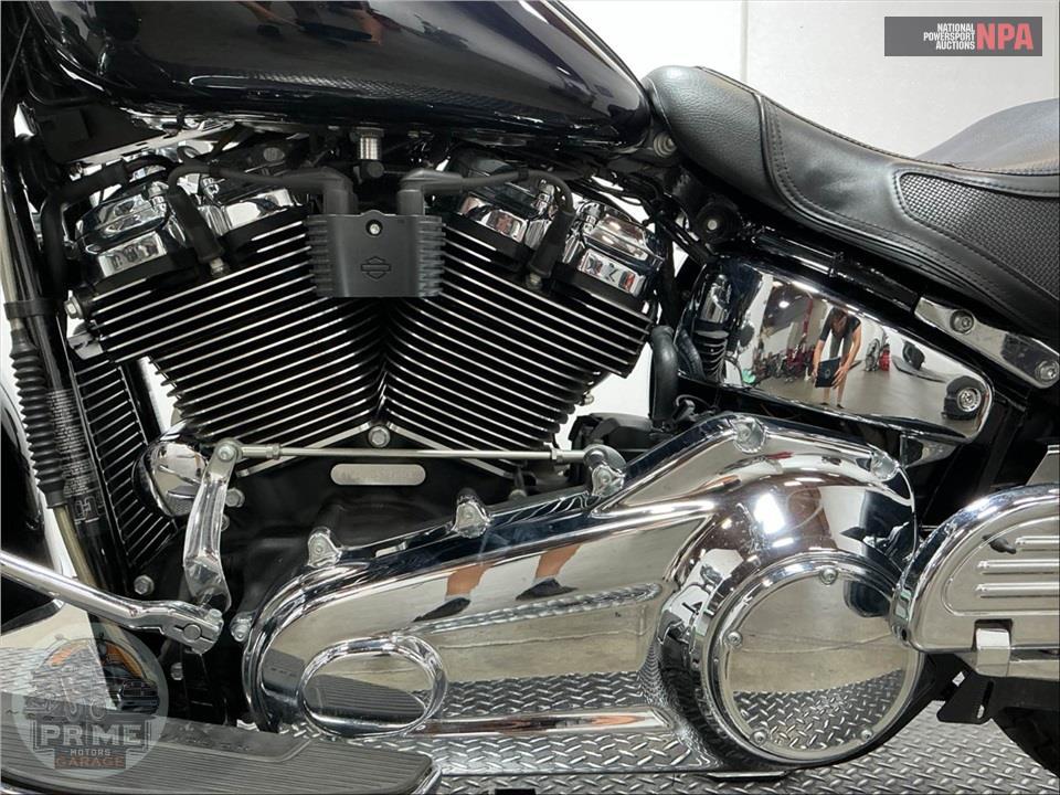 2019 Harley-Davidson FLDE DELUXE — фото 7