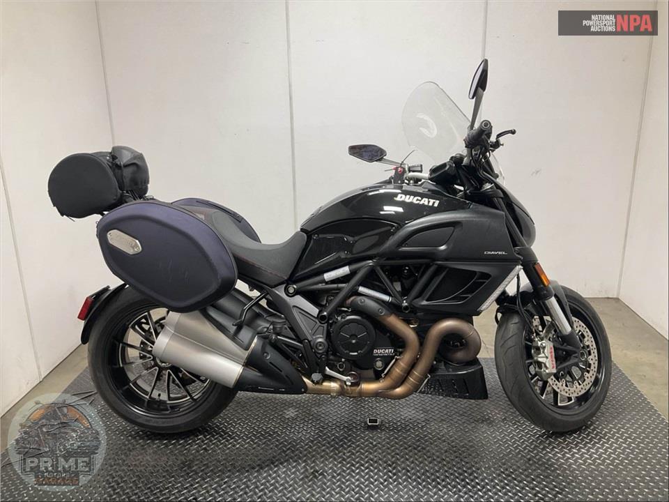 2012 Ducati DIAVEL — фото 1