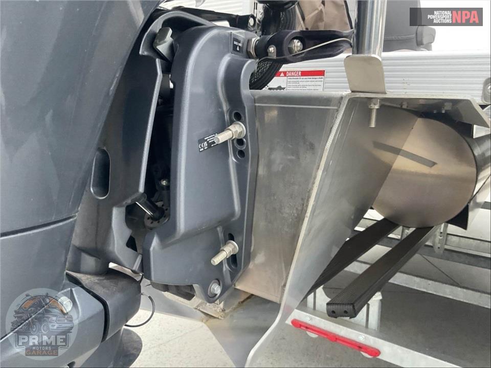 2023 Bennington Pontoons 23 SSR(*)S SERIES L=24/E=1-150HP YAMAHA OB — фото 13
