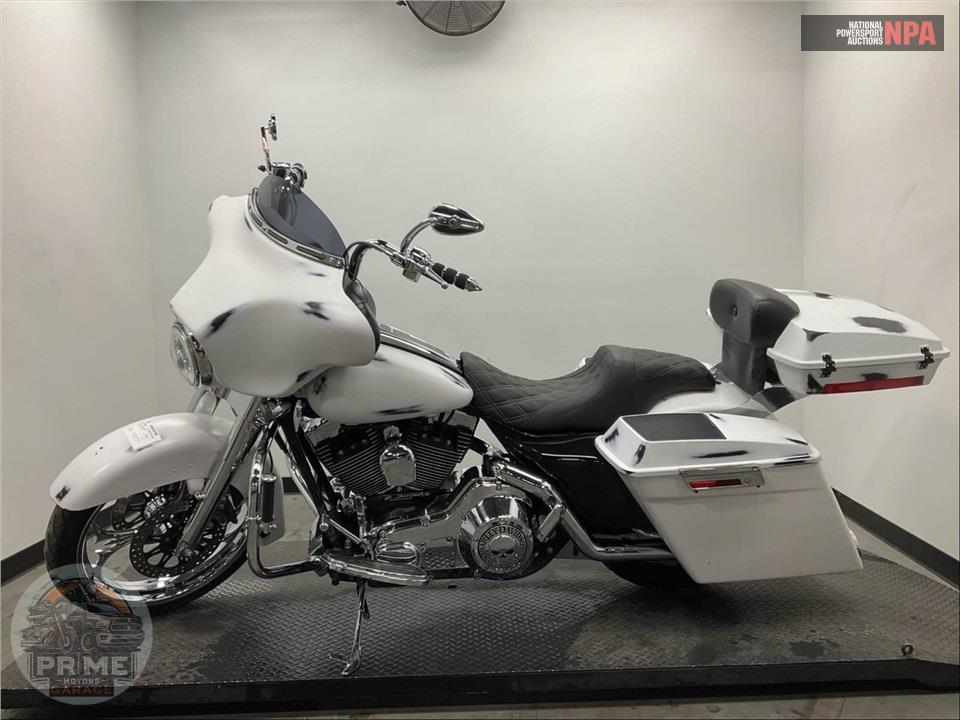 2006 Harley-Davidson FLHXI STREET GLIDE — фото 3