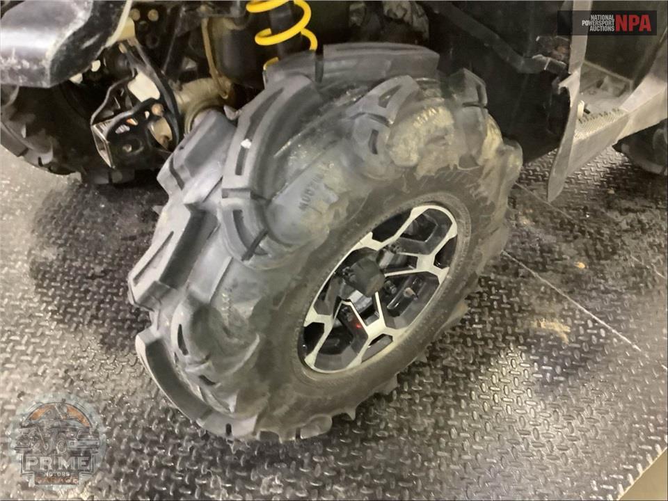 2014 Can-Am OUTLANDER 650 X MR — фото 61