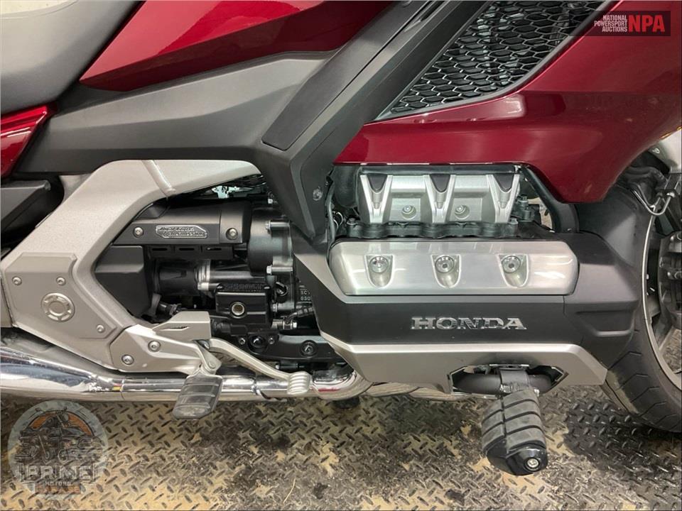 2023 Honda GL1800D GOLDWING TOUR DCT — фото 6