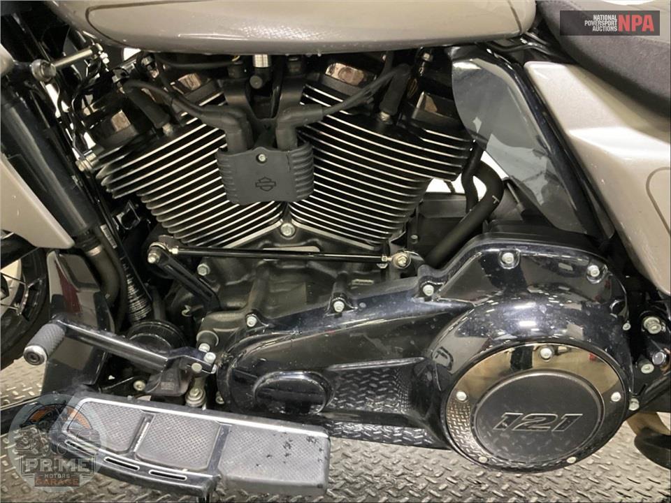 2023 Harley-Davidson FLTRXSE CVO ROAD GLIDE — фото 7