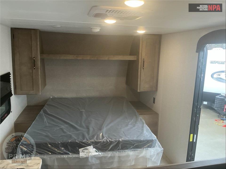 2025 Keystone Rv M-1700 FQ - SPRINGDALE MINI SERIES — фото 8