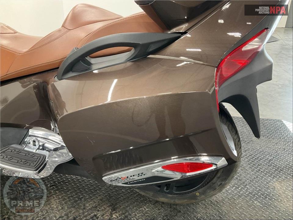 2013 Can-Am SPYDER RT SE5 LIMITED — фото 20