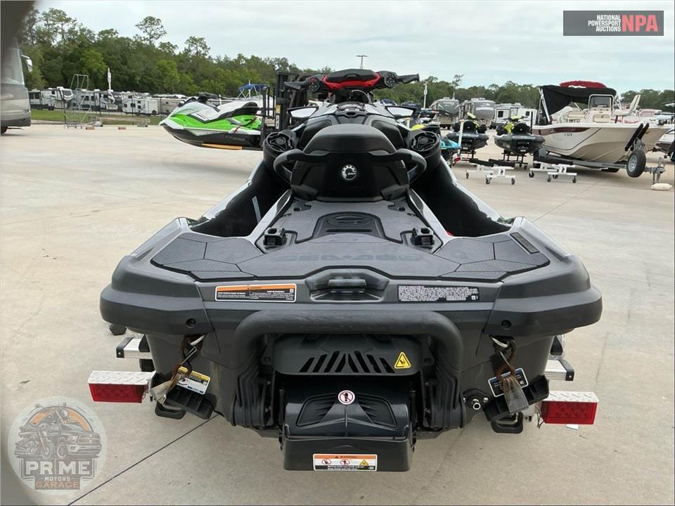 2023 Seadoo/Brp RXT-X 300 TCH PK PREM CLR — фото 4