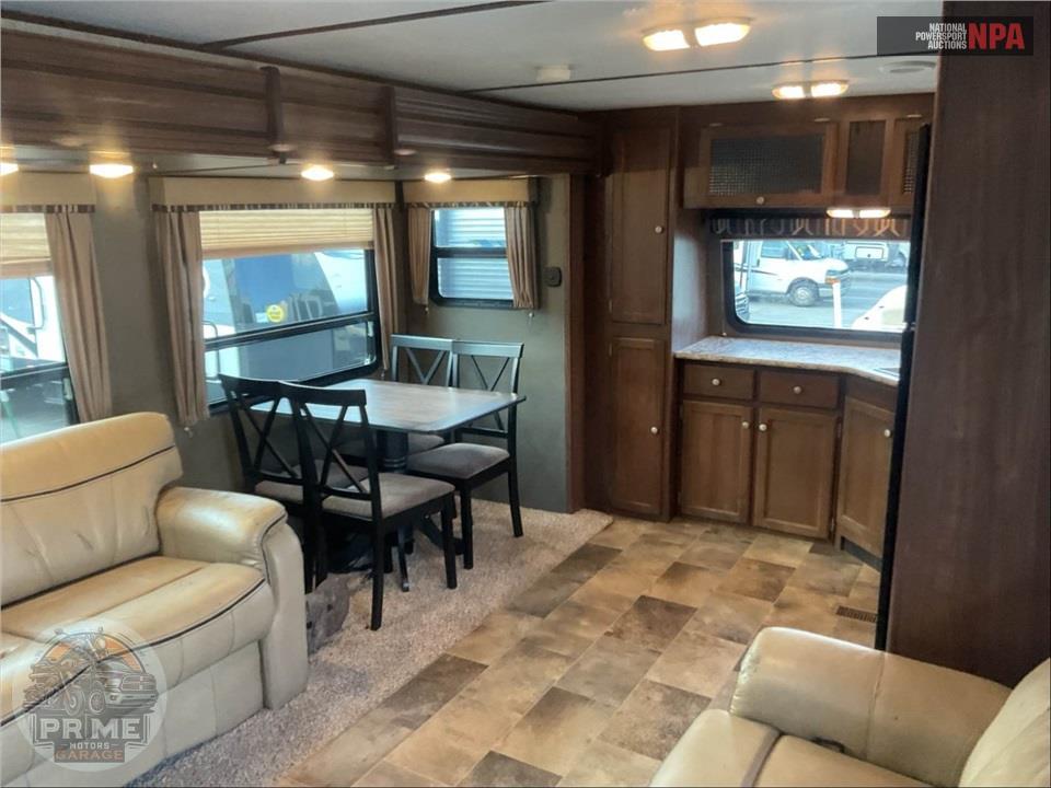 2017 Keystone Rv M-29 FK - SPRINTER CAMPFIRE EDITION SERIES — фото 6