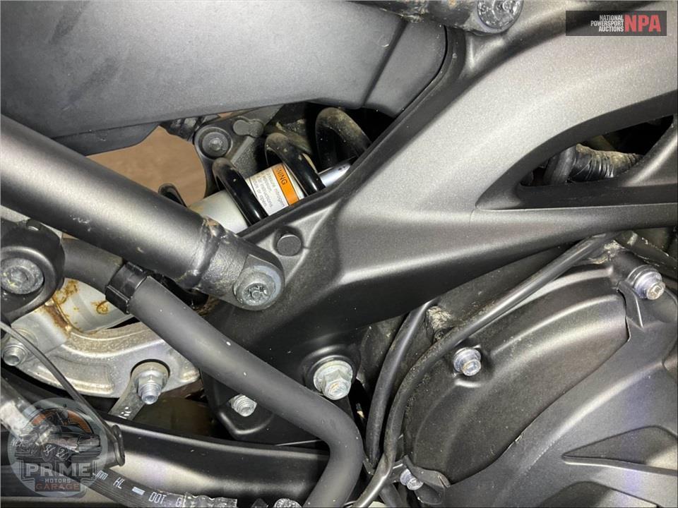 2016 Yamaha FZ-09 — фото 15