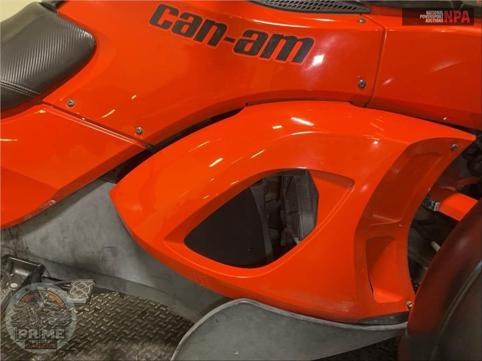 2012 Can-Am SPYDER RS-S SE5 — фото 6