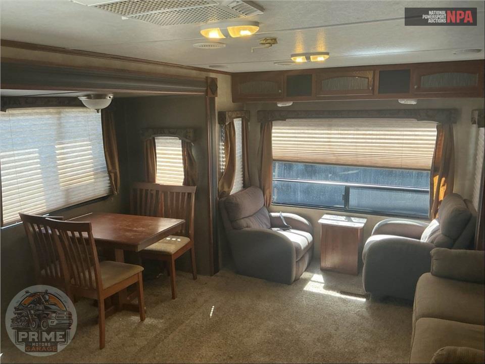 2015 Keystone Rv M-30 RLDS - HIDEOUT LUXURY SERIES — фото 8