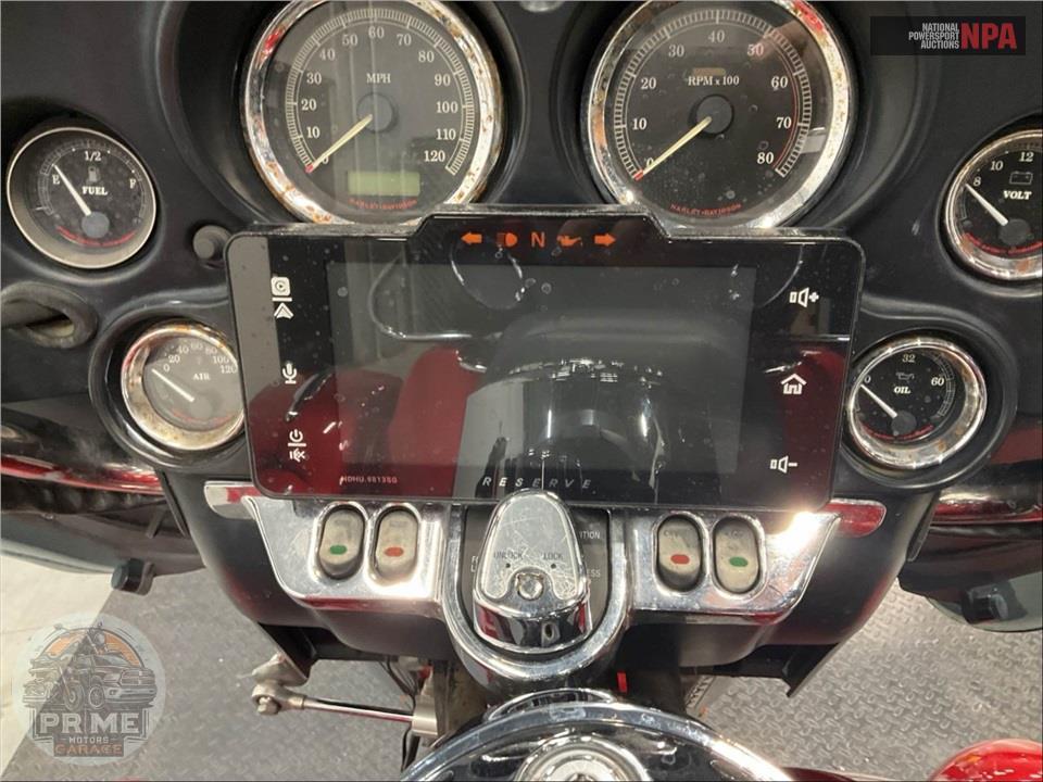 2013 Harley-Davidson FLHTCUTG TRIGLIDE UL CLSC — фото 29