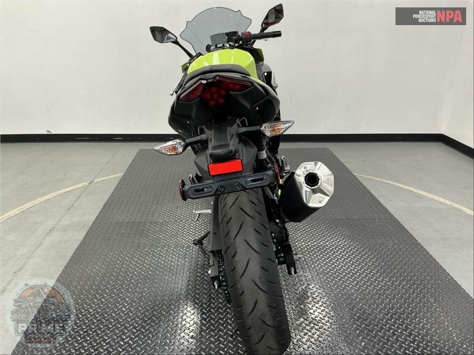 2026 Kawasaki NINJA 500 ABS — фото 4