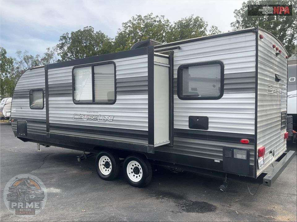 2019 Salem By Forest River M-231RKXL - CRUISE LITE SERIES — фото 3