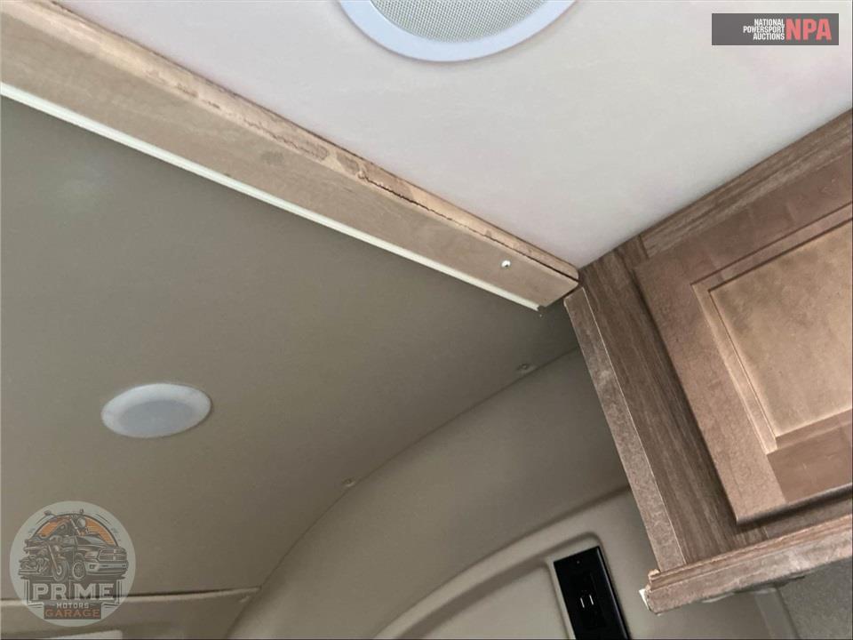 2018 Jayco M-30 XP FORD E450 - GREYHAWK PRESTIGE SERIES — фото 30