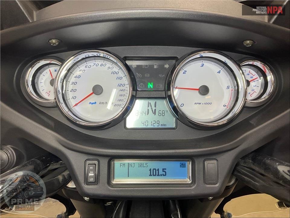 2013 Victory Motorcycles CROSS COUNTRY TOURING — фото 5