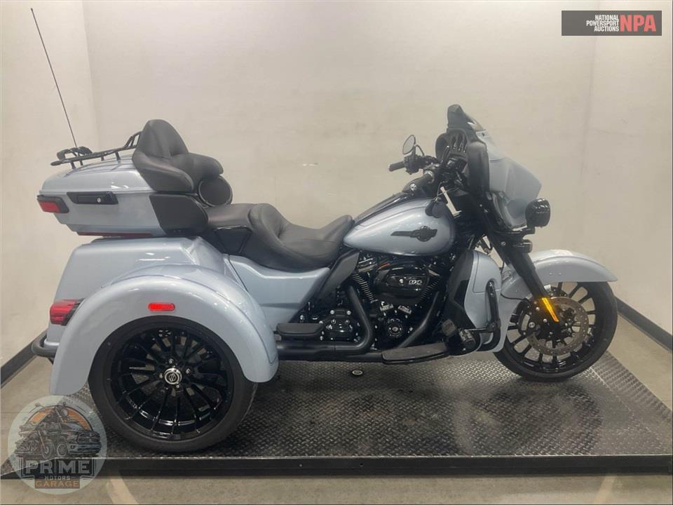 2025 Harley-Davidson FLHTCUTG TRI GLIDE ULTRA CLASSIC — фото 1