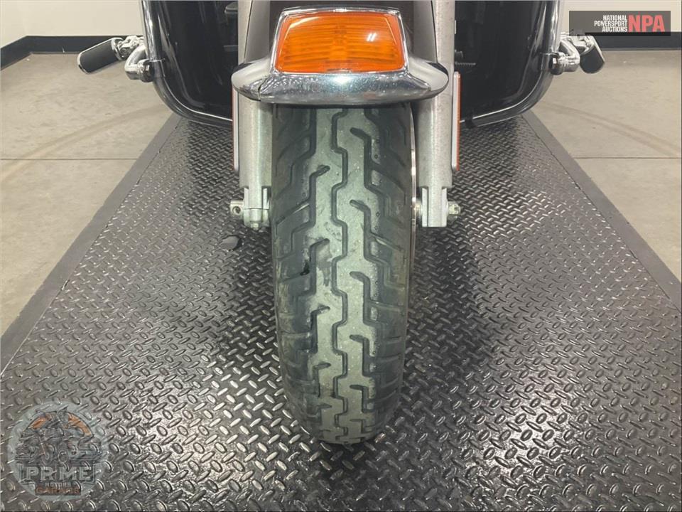 2011 Harley-Davidson FLHTCUTG TRIGLIDE UL CLSC — фото 30