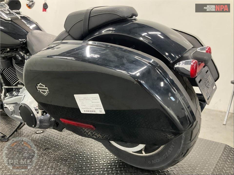 2021 Harley-Davidson FLSB SPORT GLIDE — фото 21