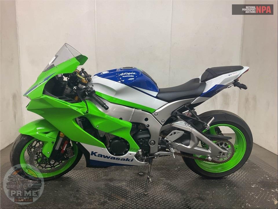 2024 Kawasaki ZX1002LRFBL NINJA ZX-10R 40TH ABS ANNIVERSARY — фото 3