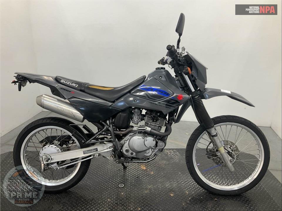 2020 Suzuki DR200S — фото 1