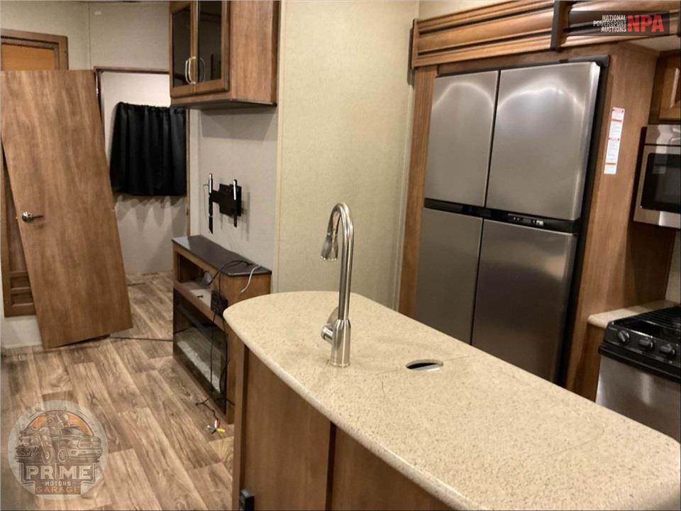 2018 Keystone Rv M-367 BH - LAREDO FIFTH WHEEL SERIES — фото 6