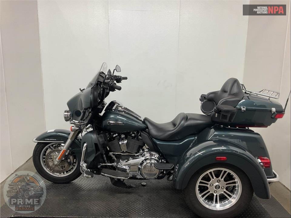 2020 Harley-Davidson FLHTCUTG TRI GLIDE ULTRA — фото 3
