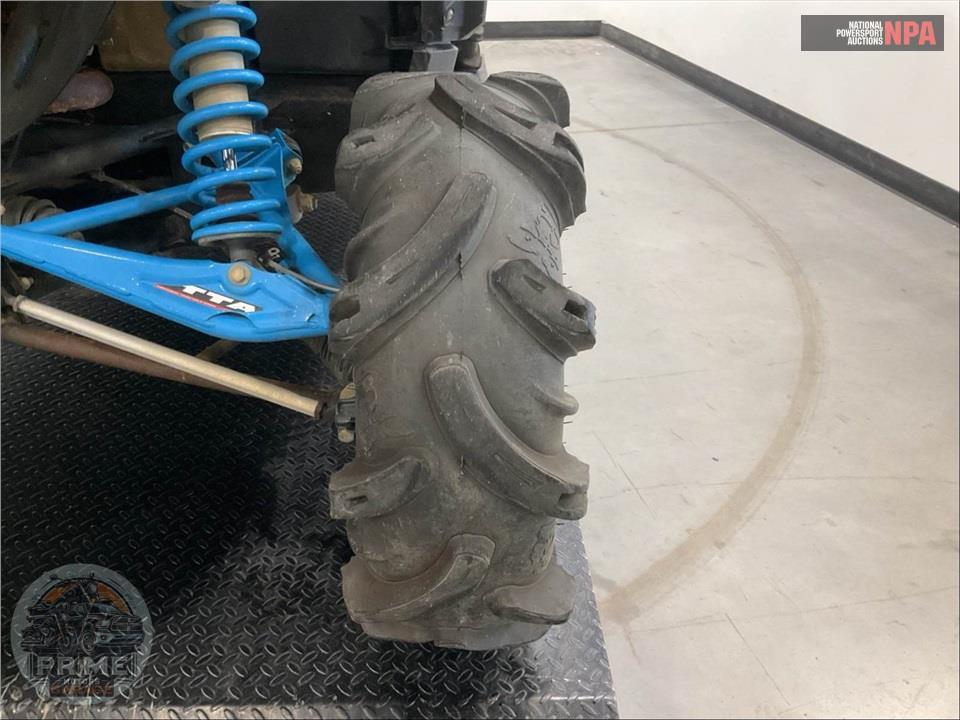 2017 Can-Am MAVERICK MAX 1000R X MR (HYPER SILVER, BLACK & OCTANE BLUE) — фото 26