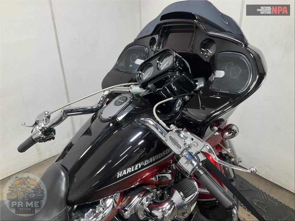 2021 Harley-Davidson FLTRXSE CVO ROAD GLIDE — фото 31