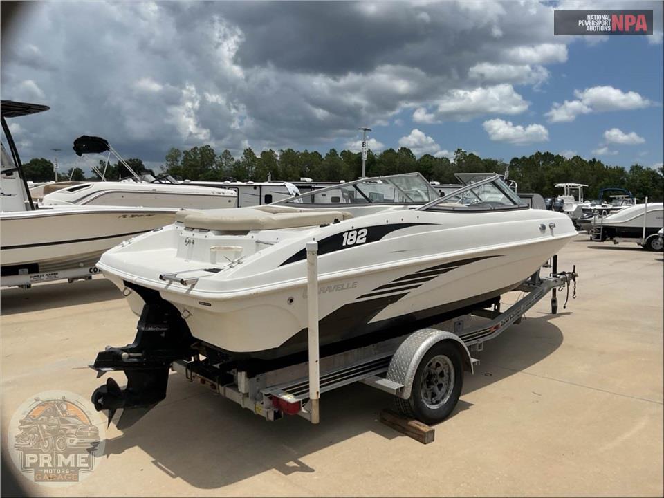 2012 Caravelle Boat 182 BOW RIDER L=18/E=1 135 HP MERC IB — фото 4
