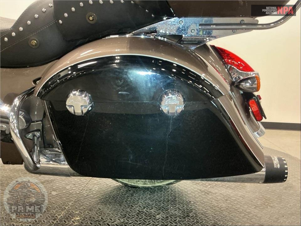2019 Indian Motorcycle ROADMASTER (TWO-TONE) — фото 20