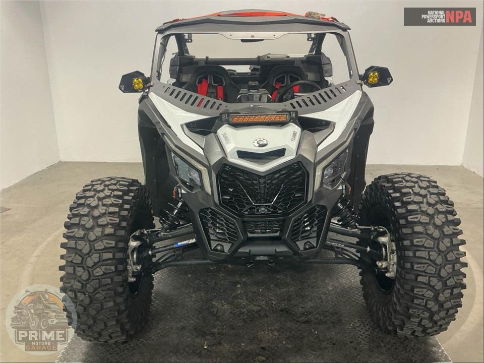 2024 Can-Am MAVERICK X3 DS TURBO — фото 2