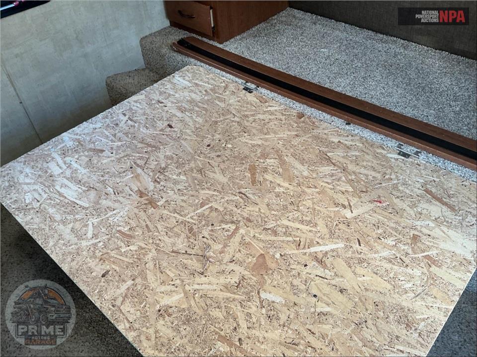 2013 Keystone Rv M-266 RL-SSR - SPRINGDALE SERIES — фото 11