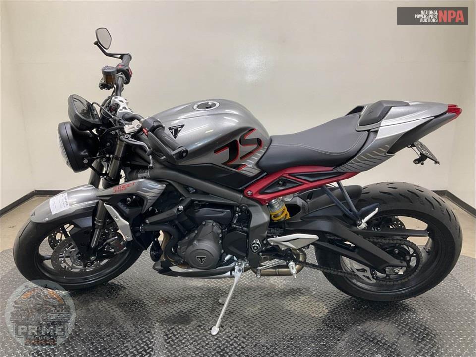 2022 Triumph STREET TRIPLE 765 RS (SILVER) — фото 3