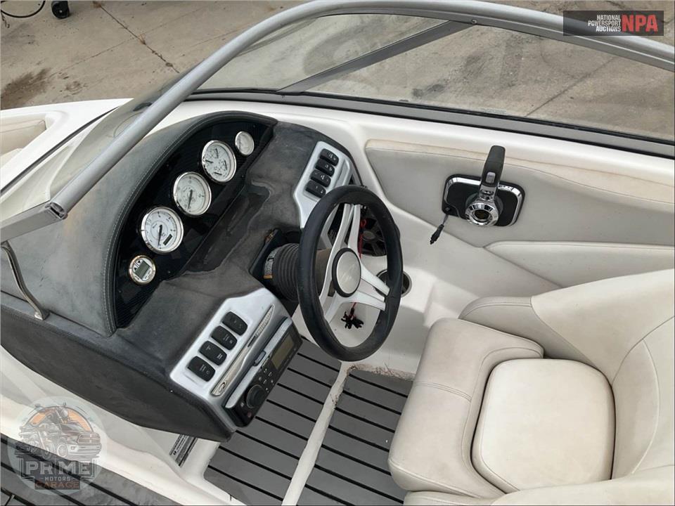 2018 Regal Marine 1900 ES L=20 E=1 HP=200 VOLVO SD — фото 20