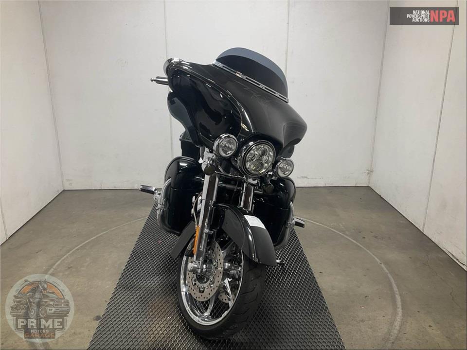 2012 Harley-Davidson FLHXSE3 SCREAMIN EAGLE — фото 2