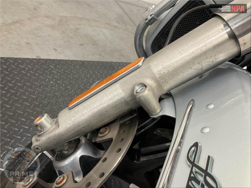 2014 Harley-Davidson FLHTK ELECTRA GLIDE ULTRA LIMITED — фото 47