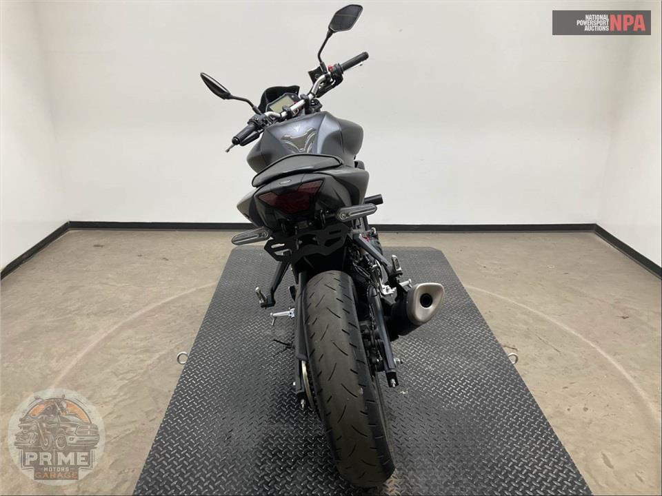 2023 Yamaha MT-03 — фото 4