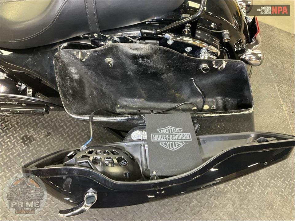 2015 Harley-Davidson FLTRX ROAD GLIDE — фото 23