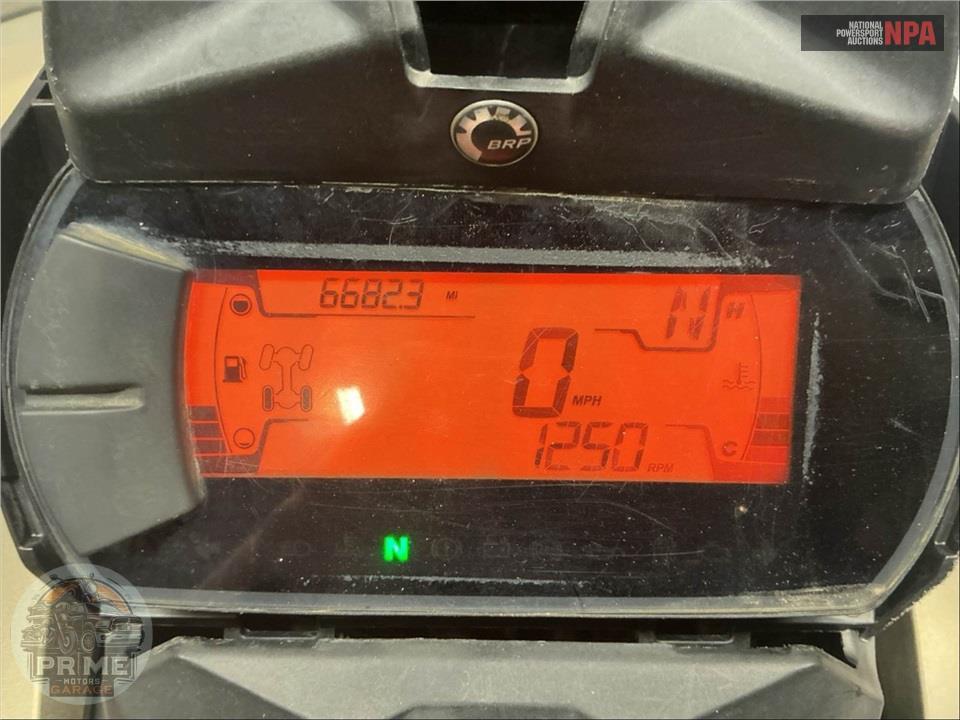 2022 Can-Am RENEGADE X MR 1000R — фото 5